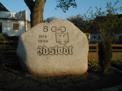 Gedenkstein 800 Jahre Idstedt