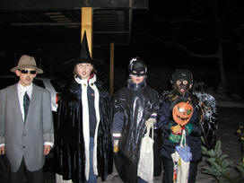 4 gruslige Figuren