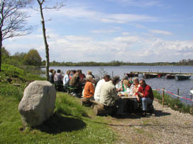 Die W�rstchen fanden ihre Abnehmer